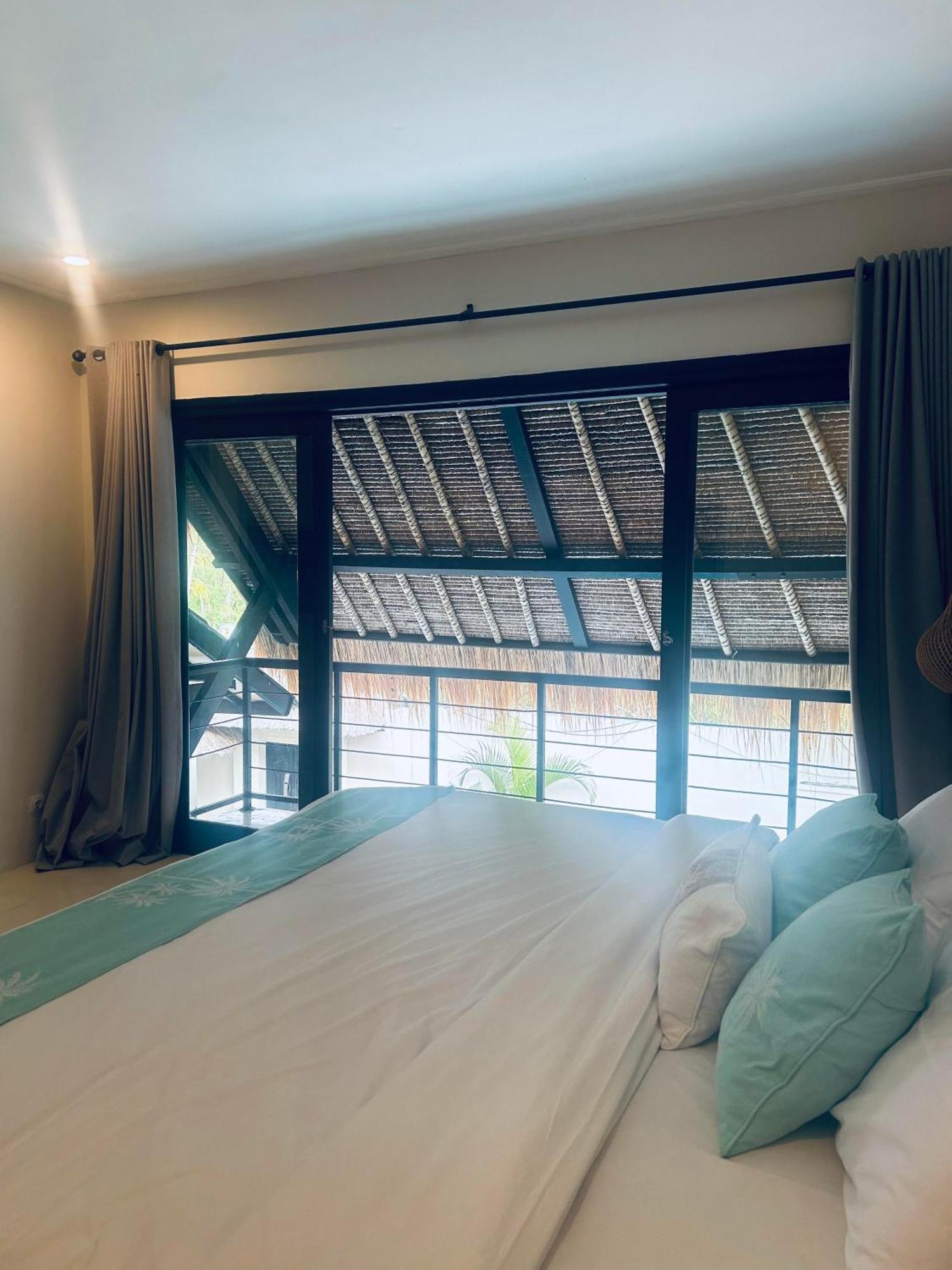 Malicott Athena - 3c Villa Seminyak (Bali)
