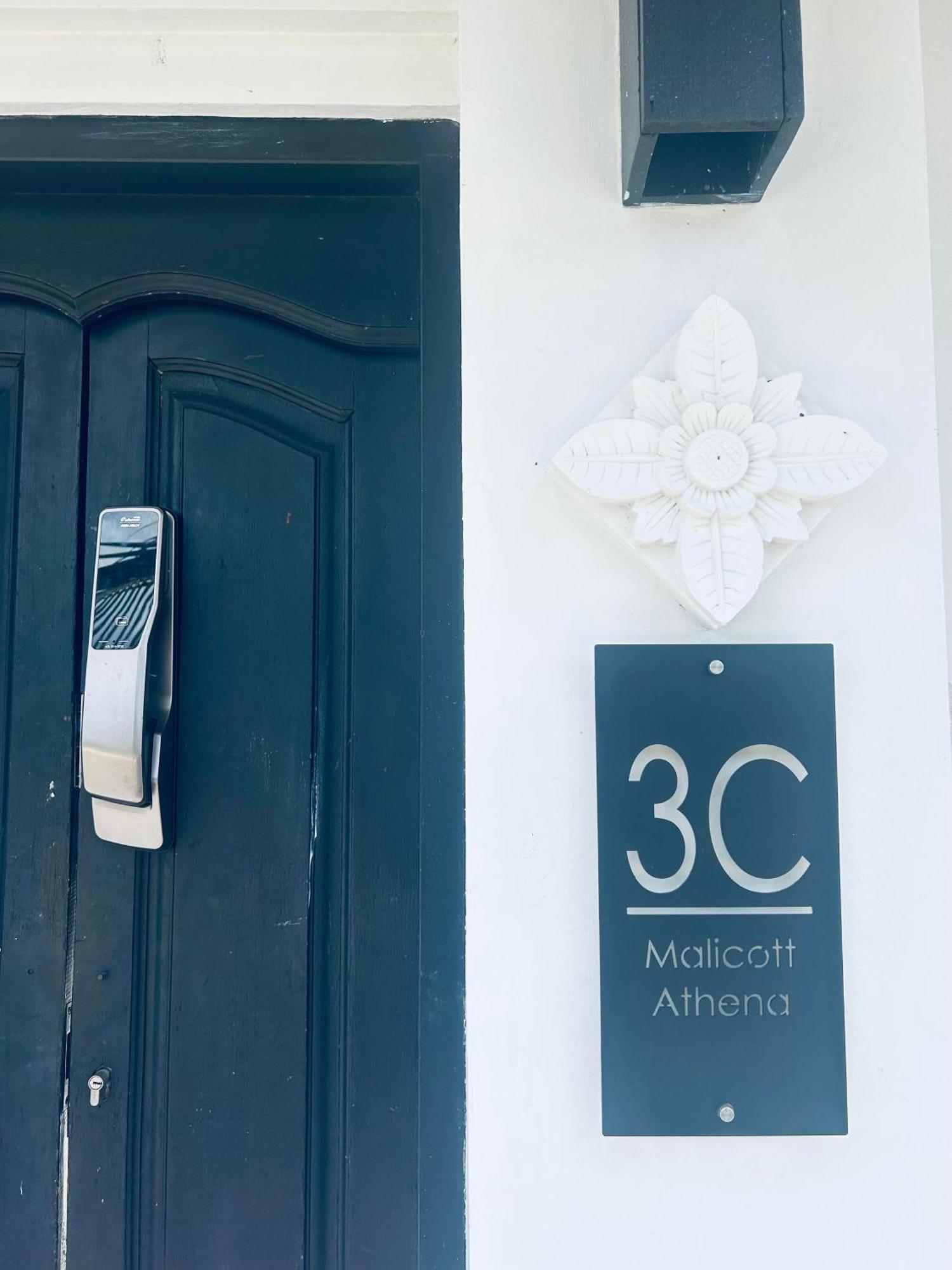Malicott Athena - 3c * Seminyak (Bali)